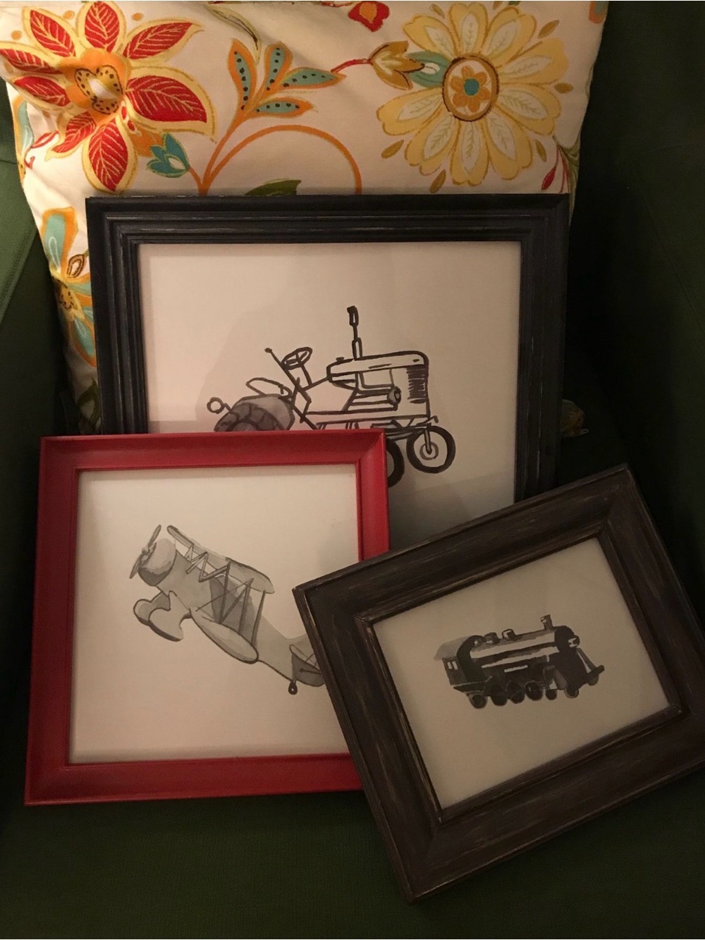 NEW POtterybarn Kids Decorative Mixed Frame Set - Red, Black, Brown Set of 3